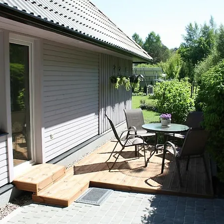 Puhkemaja Eero Majutus Kardla