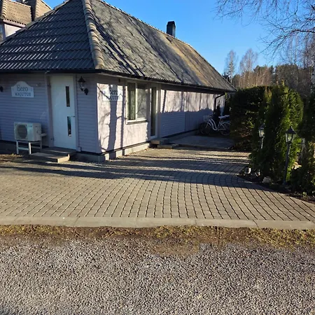 Puhkemaja Eero Majutus Kardla